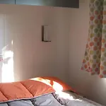Mobil-home Confortable Avec Terrasse Pour 6 Personnes - Api-1-52-523 *