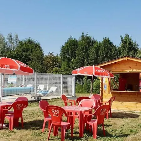 Mobil-home Confortable Avec Terrasse Pour 6 Personnes - Api-1-52-523 Campingplads