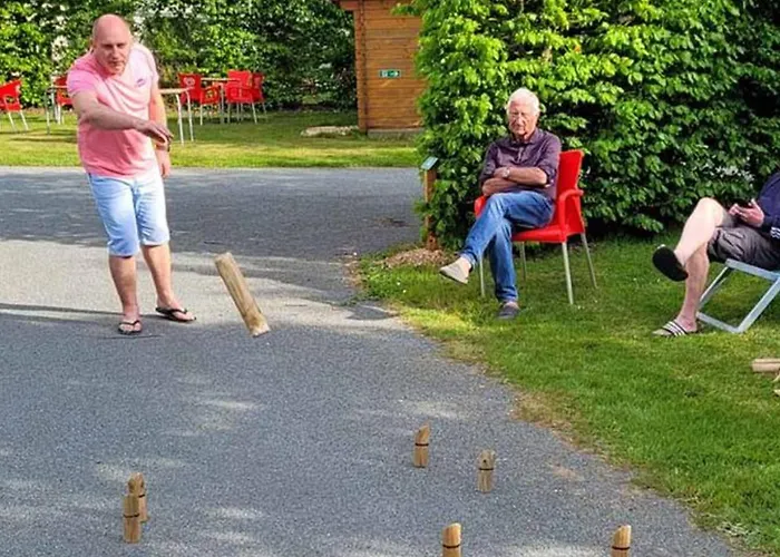 Mobil-home Confortable Avec Terrasse Pour 6 Personnes - Api-1-52-523 Chaille-Les-Marais