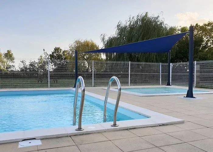 אתר קמפינג Mobil-home Confortable Avec Terrasse Pour 6 Personnes - Api-1-52-523