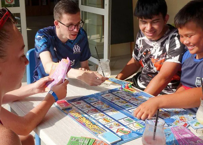 Mobil-home Confortable Avec Terrasse Pour 6 Personnes - Api-1-52-523